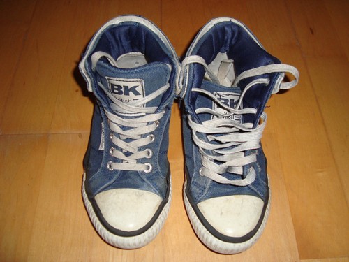 Kids shoes size 3 - bk,